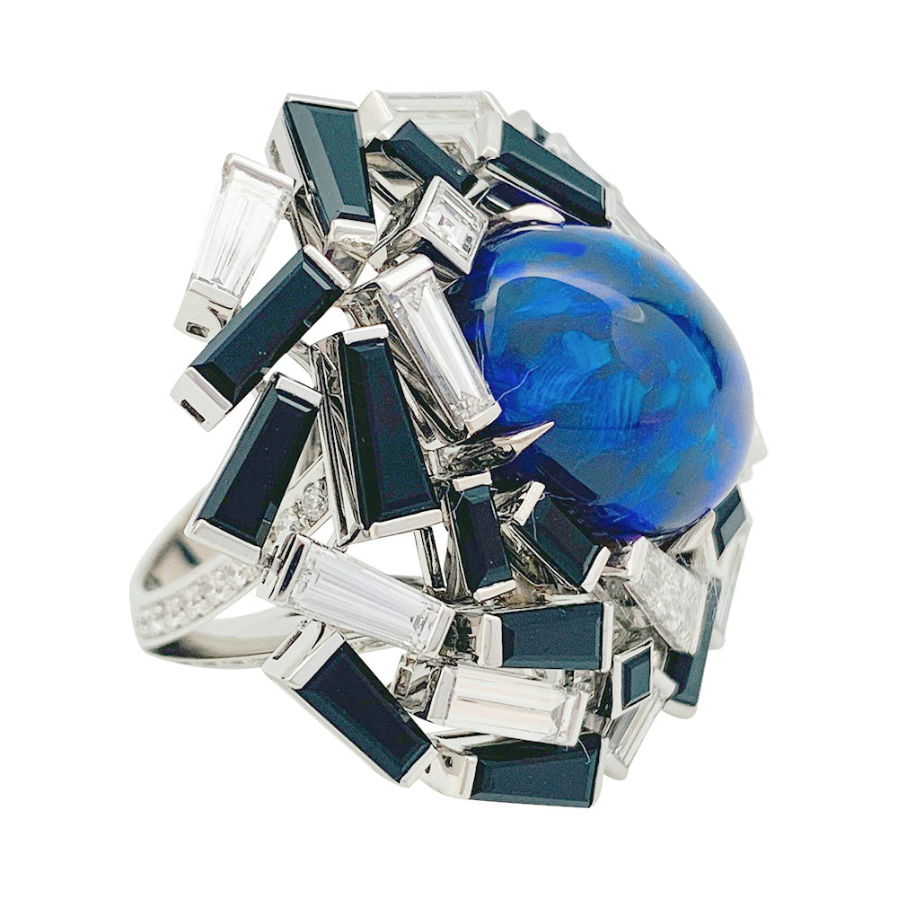 Chaumet "Le Grand Frisson" ring in white gold, fire opal, diamonds and onyx.