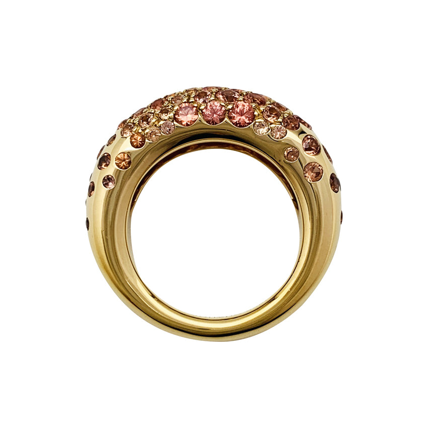 Chaumet "Caviar" model ring in yellow gold, orange sapphires.