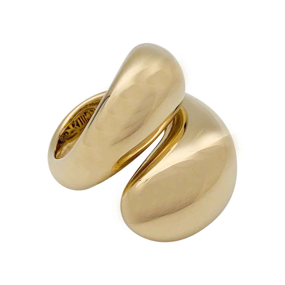 Bague de Grisogono "Sensuale" en or jaune.