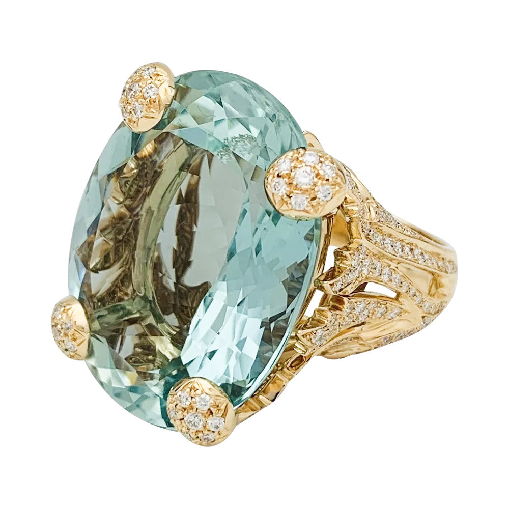 Bague Christian Dior, "Miss Dior", en or jaune, béryl vert et diamants.