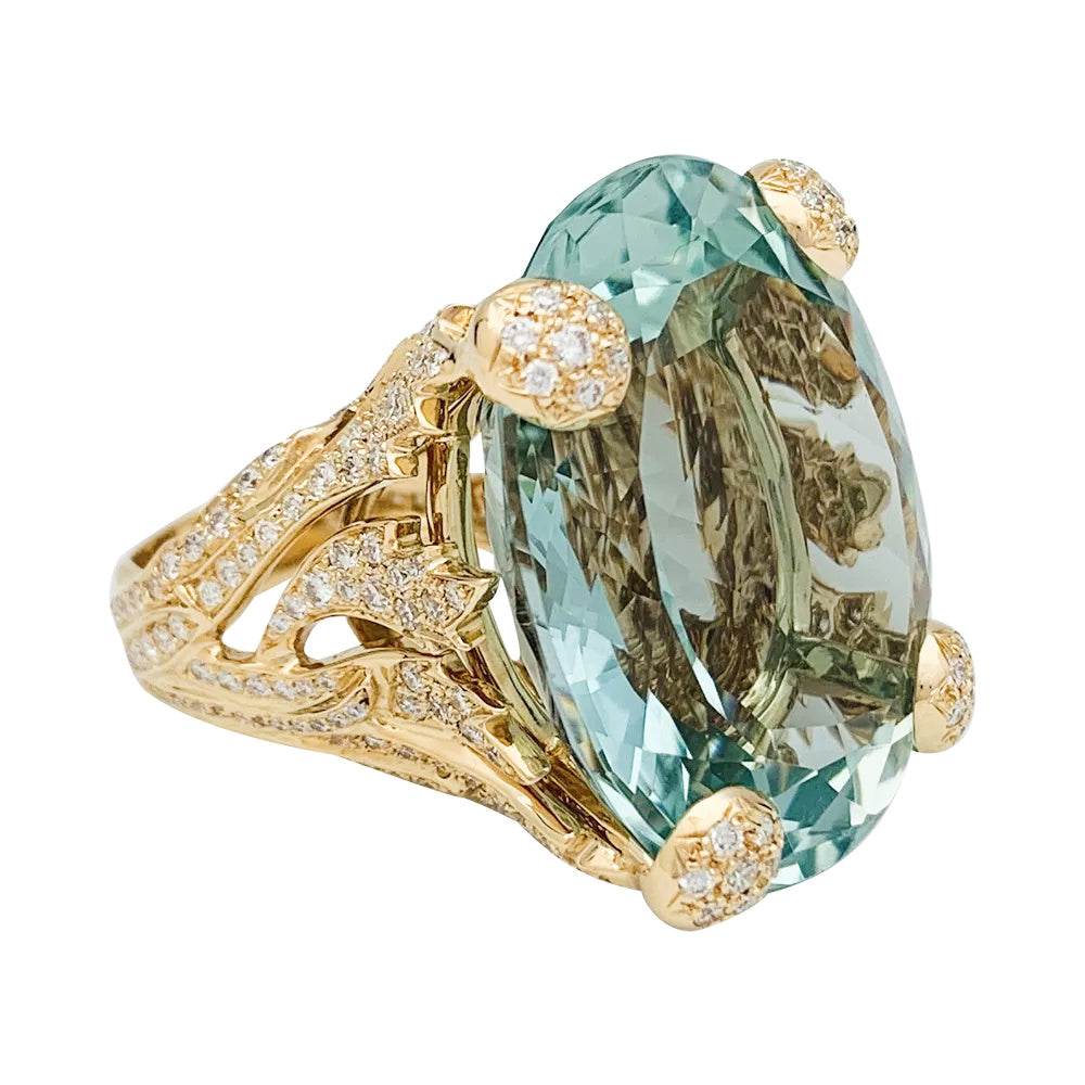 Christian Dior ring, "Miss Dior", in yellow gold, green beryl and diamonds.