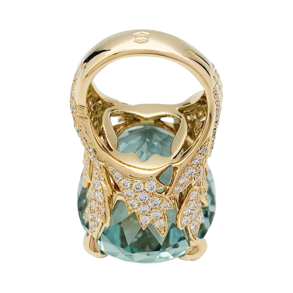Christian Dior ring, "Miss Dior", in yellow gold, green beryl and diamonds.