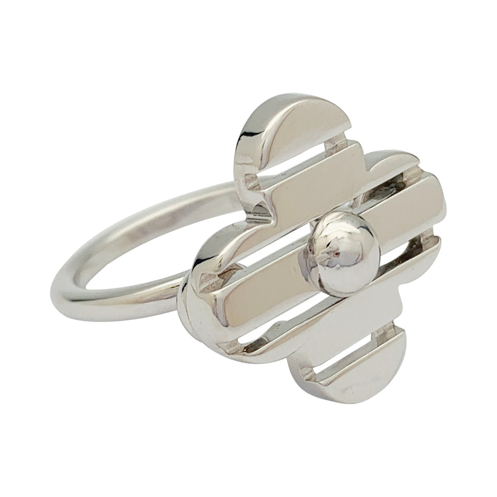 Bague Louis Vuitton or blanc.