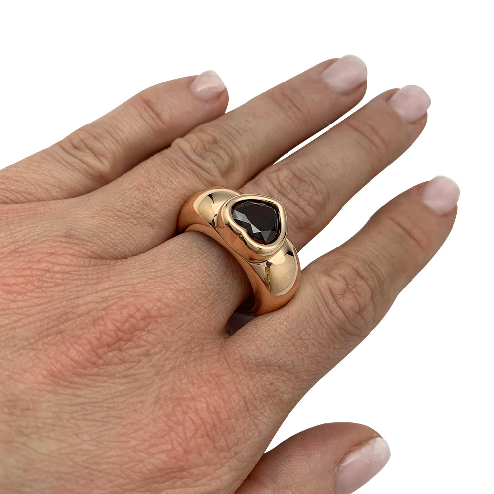 Piaget ring, "Heart", pink gold, rhodolite.