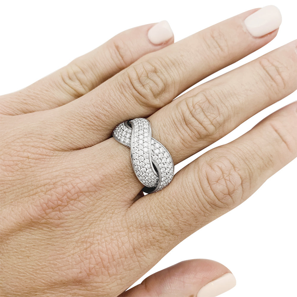 Poiray ring, "Tresse", white gold and diamonds.