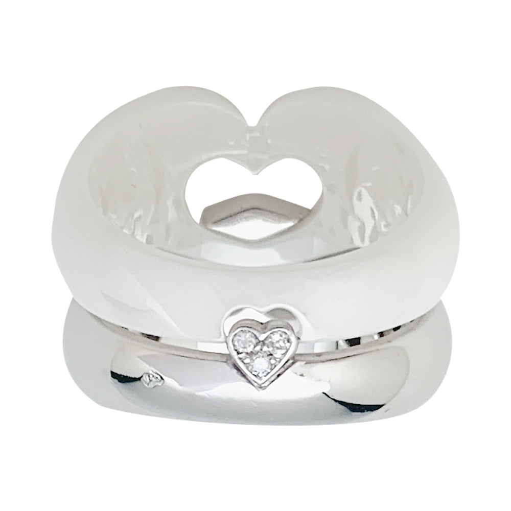 Poiray "Seal of Hearts" ring in white gold, ceramic and diamonds.