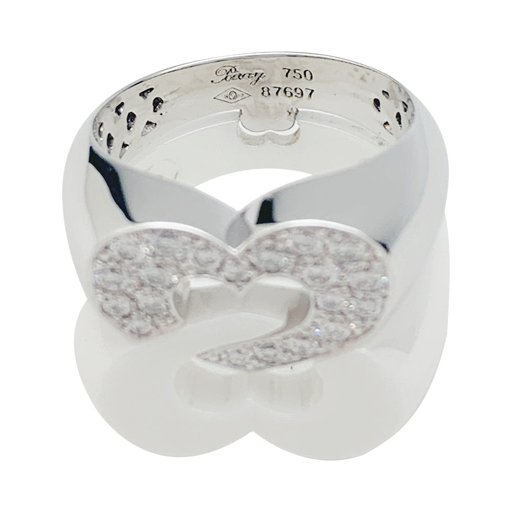 Poiray "Seal of Hearts" ring in white gold, ceramic and diamonds.