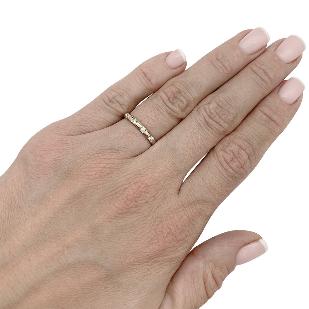 Pomellato ring, "Lucciole", white gold, diamonds.