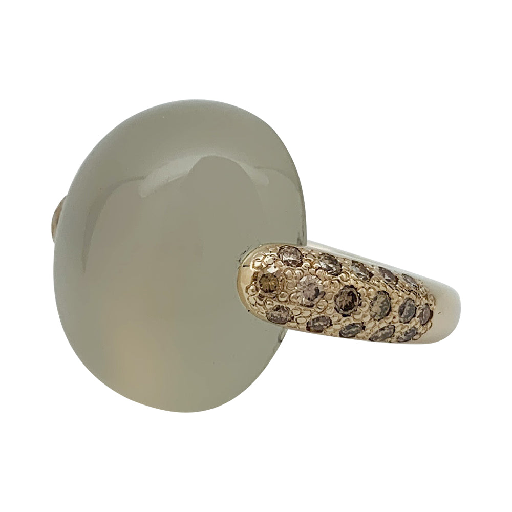 Bague Pomellato, "Luna", or naturel, diamants et pierre de lune.
