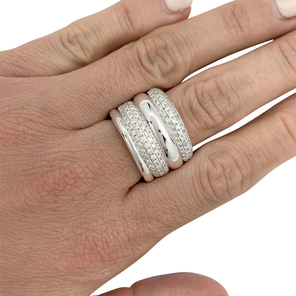 Pomellato ring, "Tubolare", white gold, diamonds.