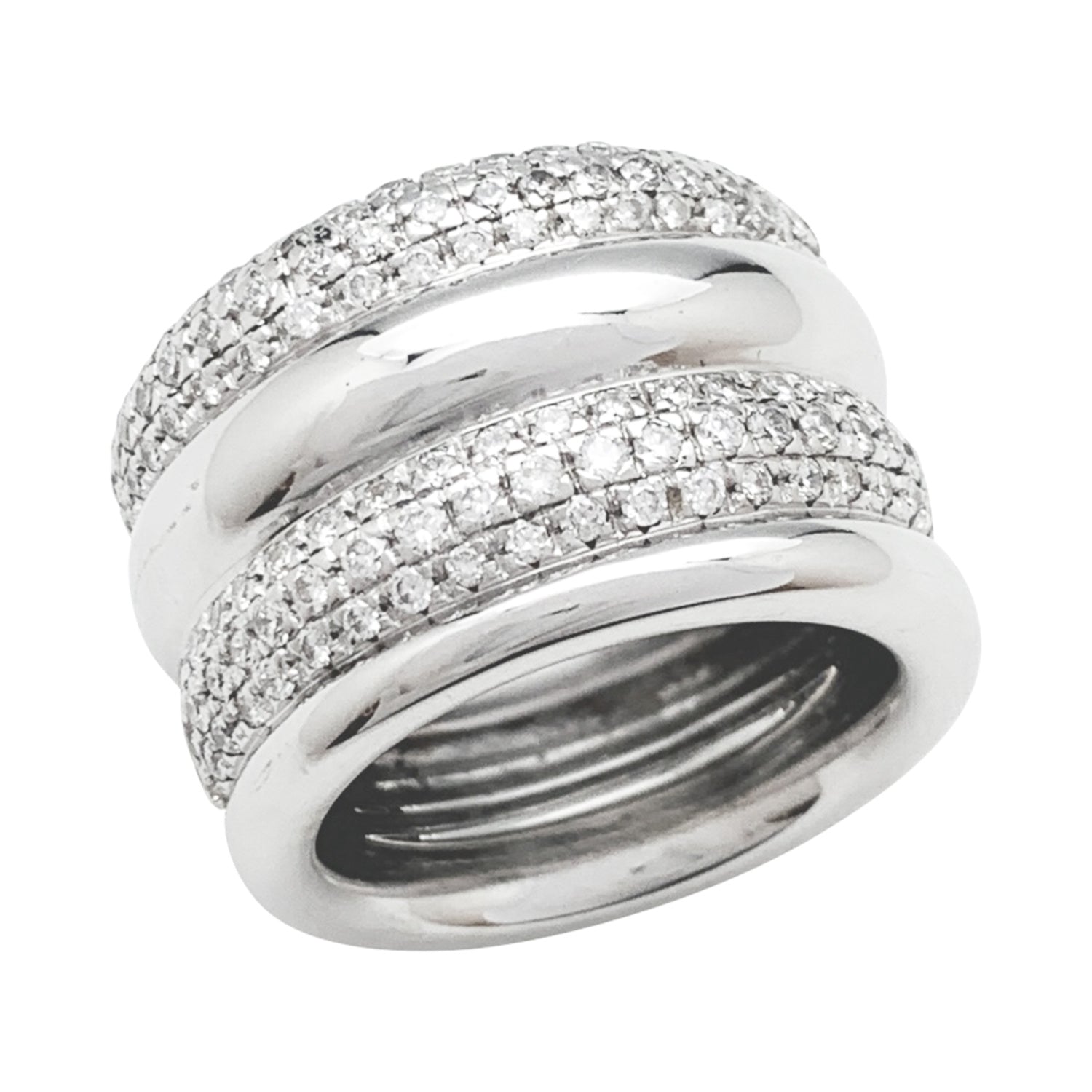 Pomellato ring, "Tubolare", white gold, diamonds.