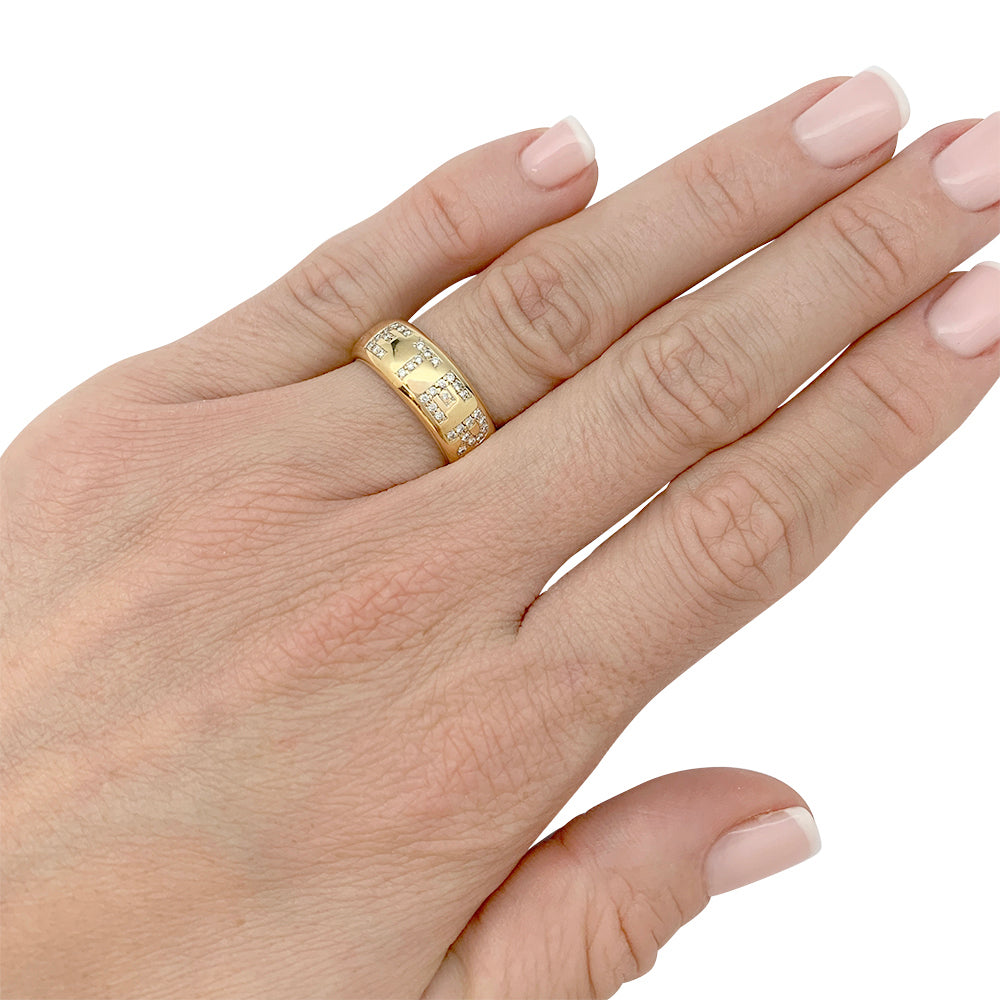 Van Cleef & Arpels ring, "Eternity ring", yellow gold, diamonds.
