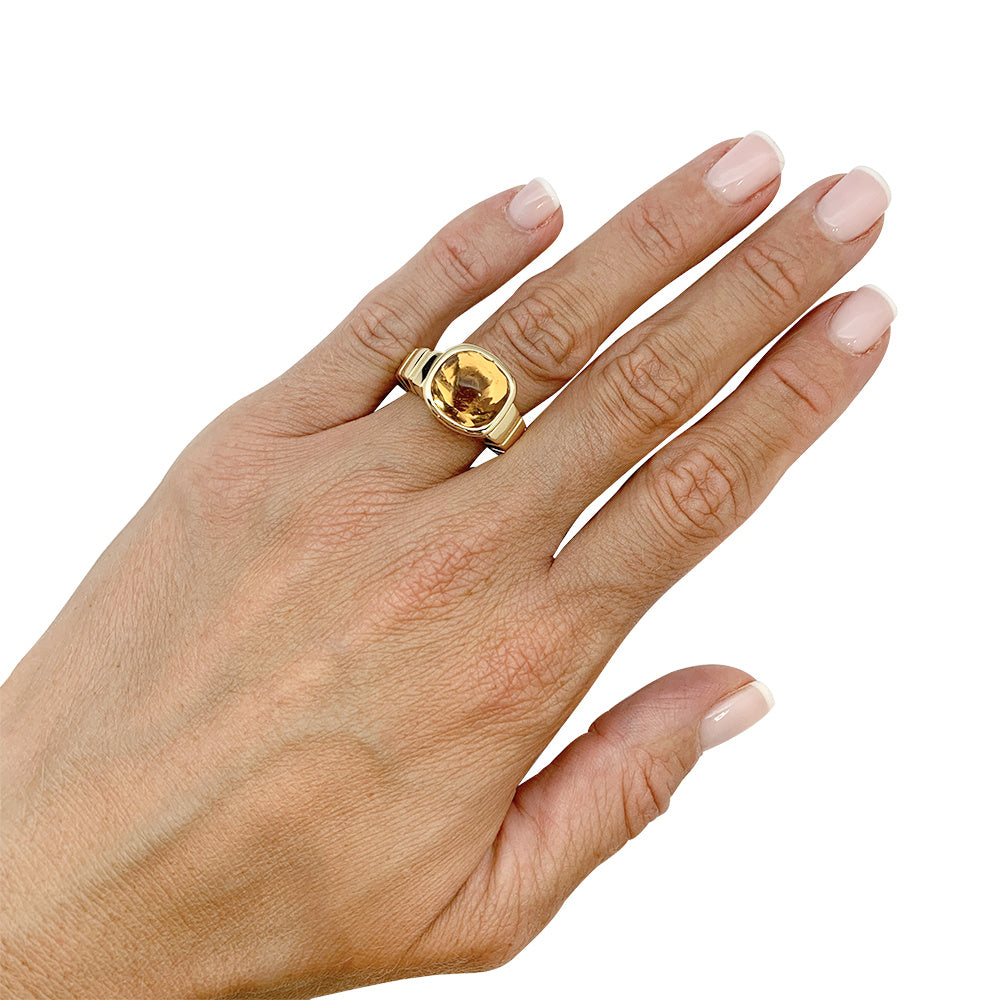 Van Cleef & Arpels "Façade" ring in yellow gold, citrine.