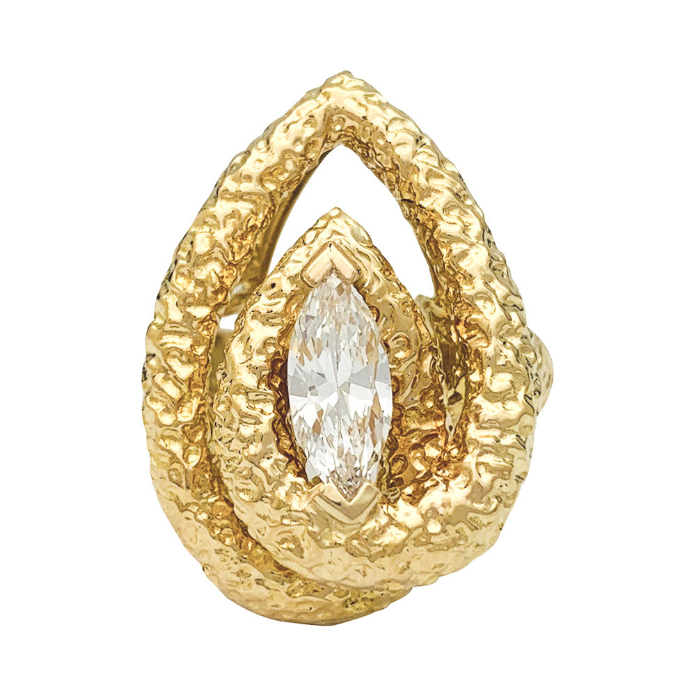 Van Cleef & Arpels yellow gold ring, navette diamond.