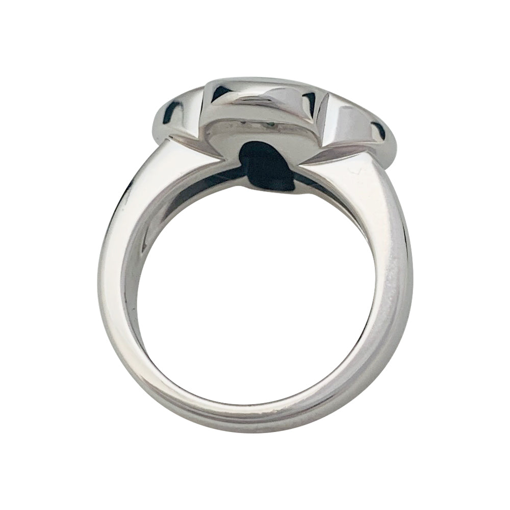 Van Cleef & Arpels "Pure Alhambra" model ring in white gold, gray mother-of-pearl.