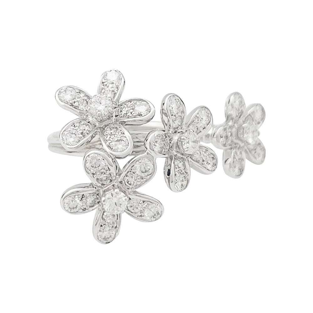 Bague Van Cleef & Arpels, "Socrate", or blanc et diamants.