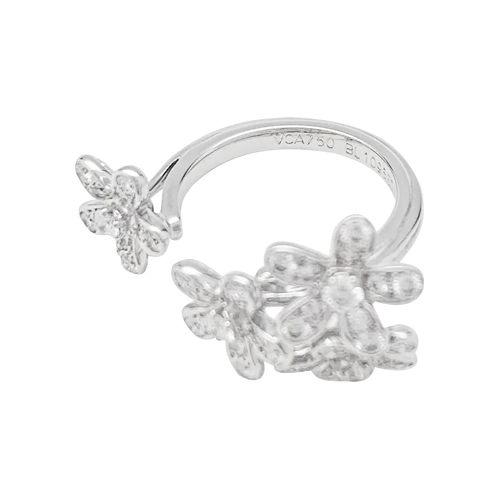 Van Cleef & Arpels ring, "Socrates", white gold and diamonds.
