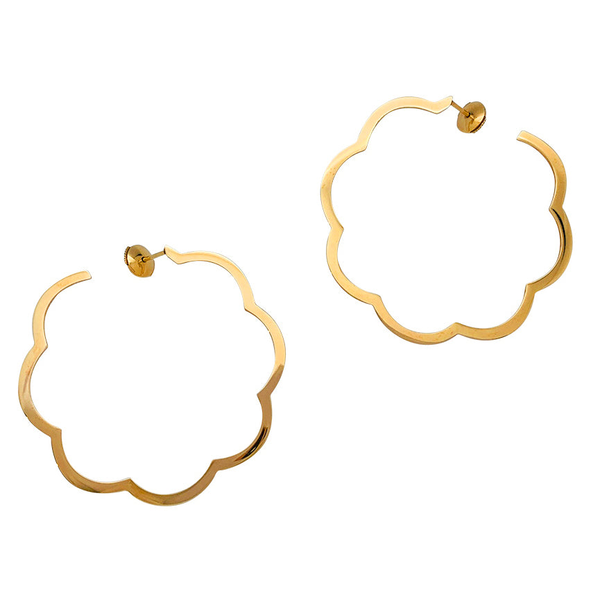 Boucles d'oreilles Chanel, "Profil de Camélia", or jaune.