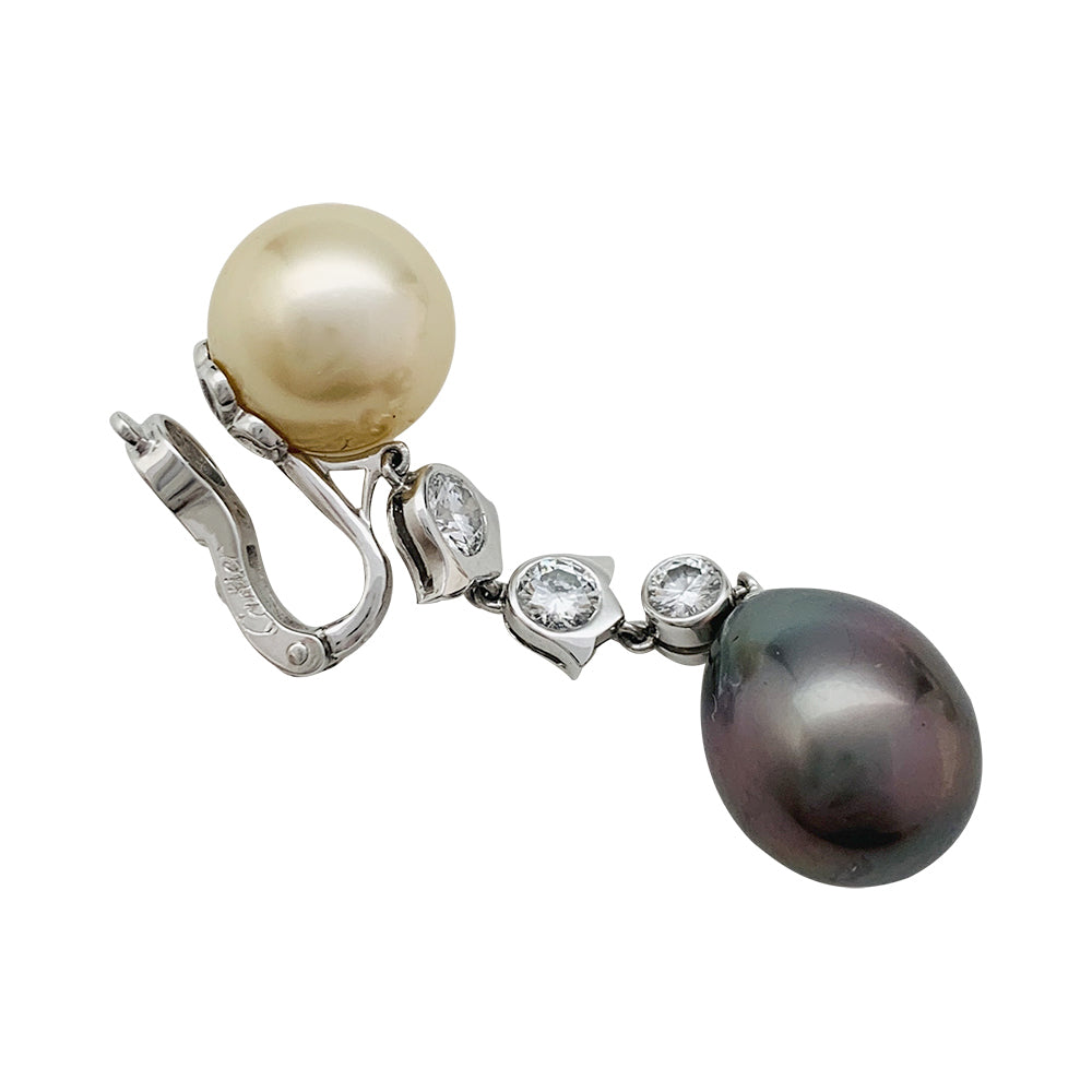 Boucles d'oreilles Cartier, "Agnès", or blanc, diamants, perles de culture.
