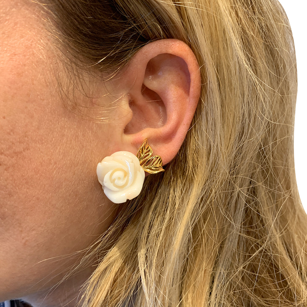 Dior earrings, "Rose Dior Pré Catelan", yellow gold, coral, diamonds and pink sapphires.