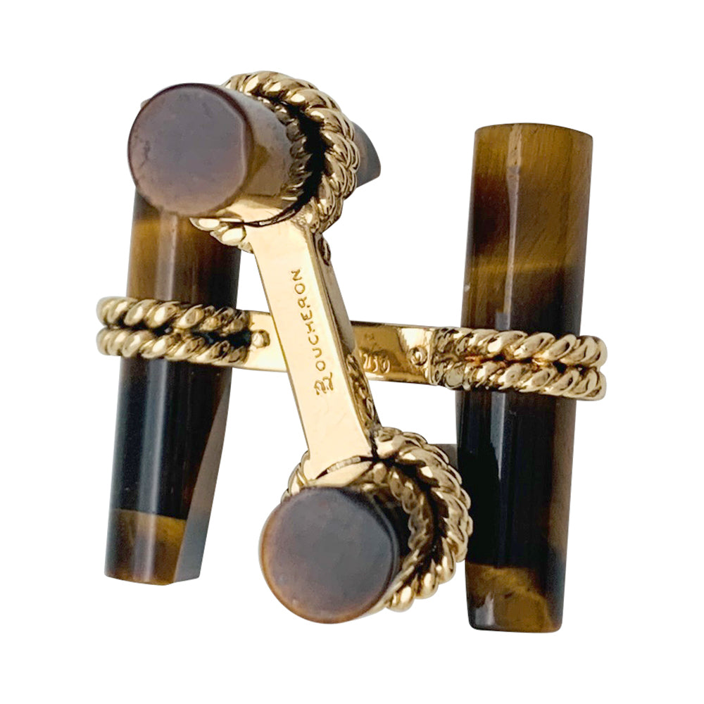 Boucheron cufflinks in yellow gold and tiger's eye.