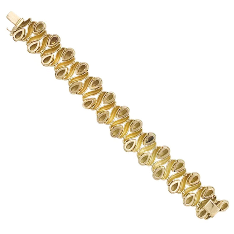 Boivin bracelet, “Danaïde”, yellow gold.