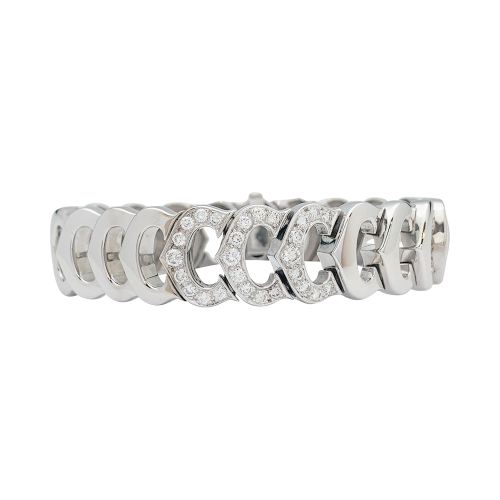 Bracelet Cartier "C de Cartier" en or blanc et diamants.