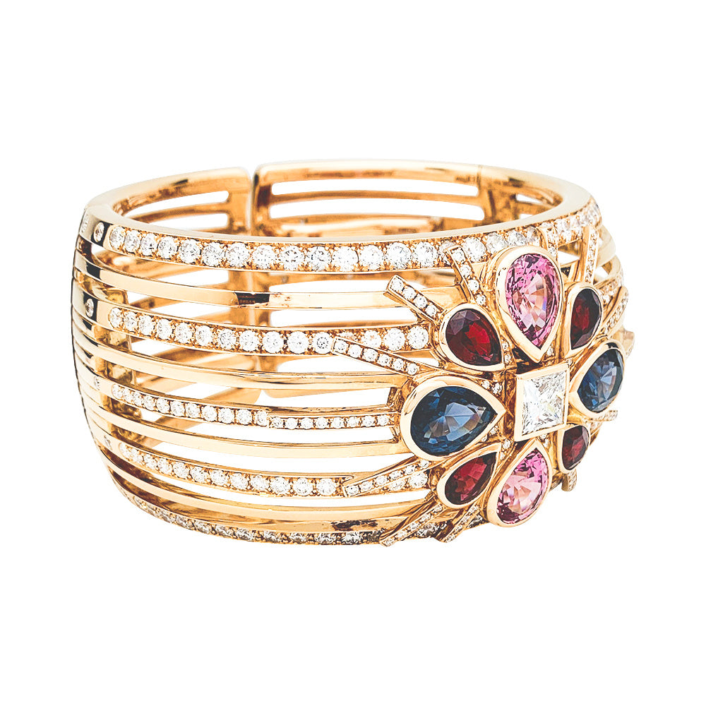 Bracelet Manchette Chanel "San Marco" or rose, diamants et spinelles.