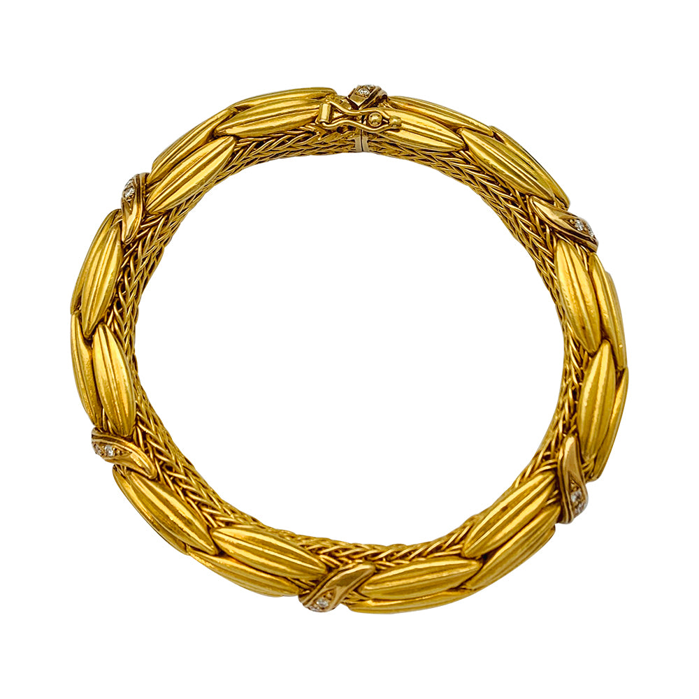 Lalaounis "Epis" bracelet in yellow gold and diamonds.