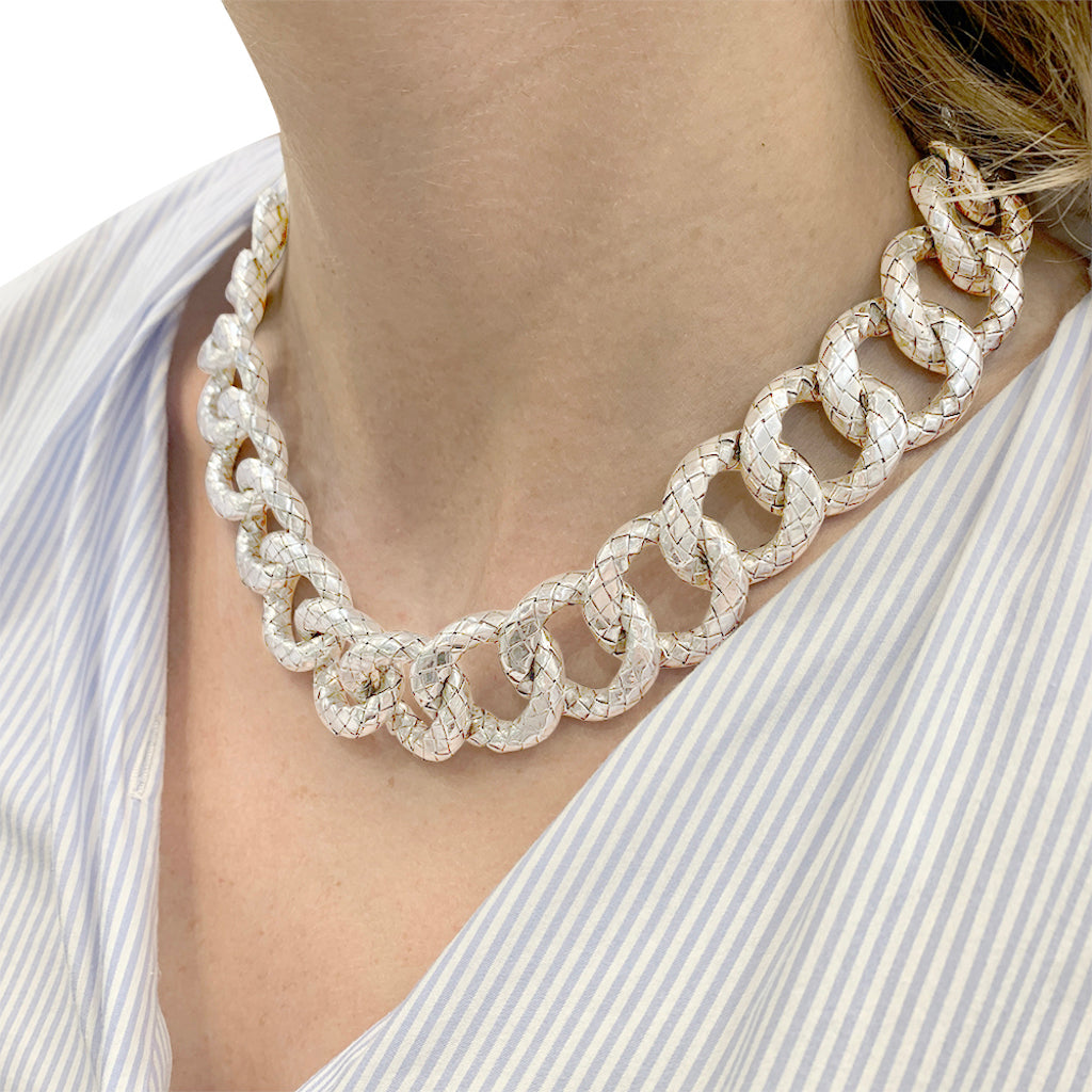 Bottega Veneta necklace, “Intrecciato”, silver.