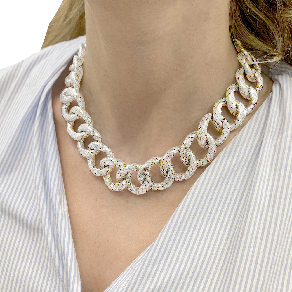 Bottega Veneta necklace, “Intrecciato”, silver.