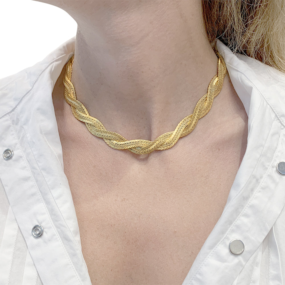 Buccellati necklace, yellow gold braid.