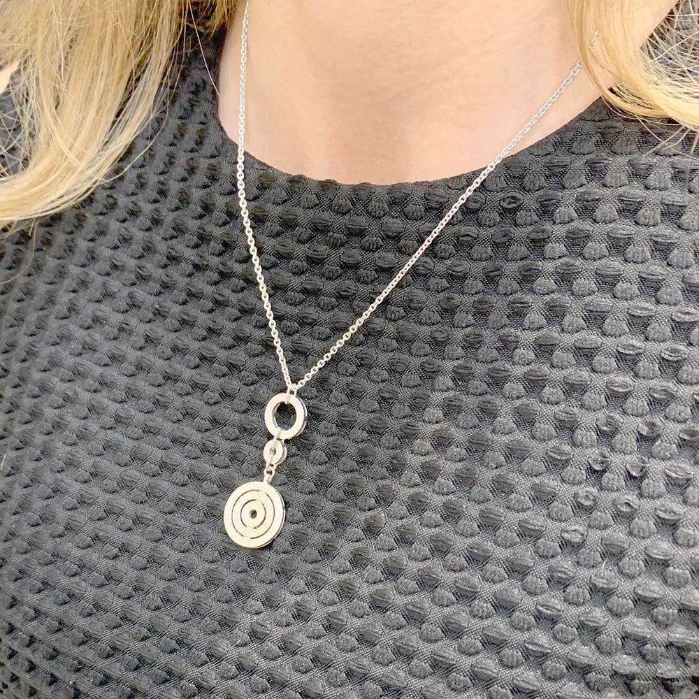 Bulgari necklace, "Astrale", white gold.
