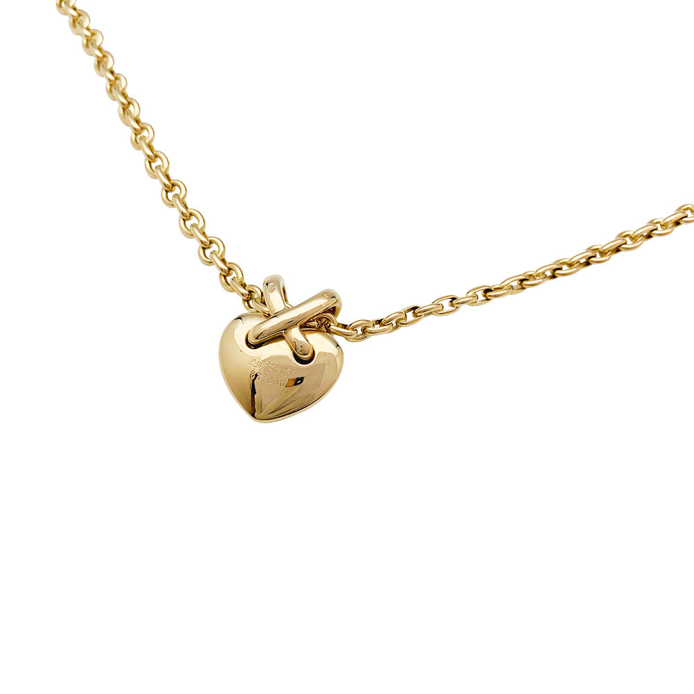 Chaumet "Liens" necklace in yellow gold and diamonds.