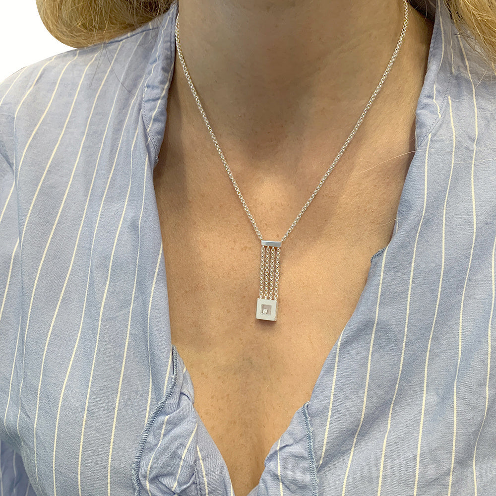 Chopard necklace, "Happy Diamonds", white gold, diamonds.