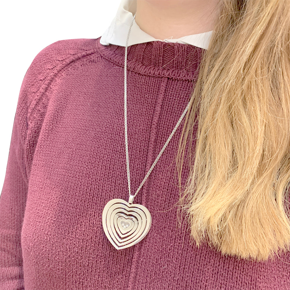 Chopard necklace, "Very Chopard Coeur", white gold, diamonds.