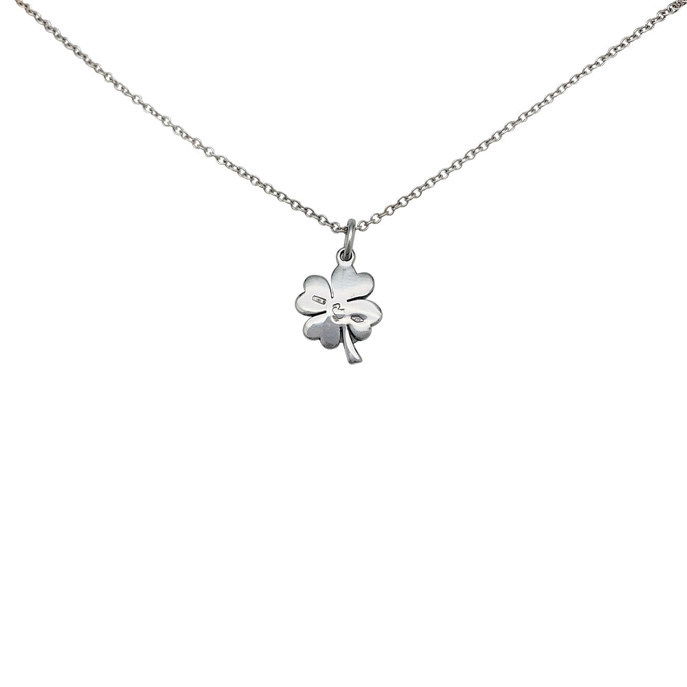 Dodo "Clover" necklace and pendant in white gold and diamonds.