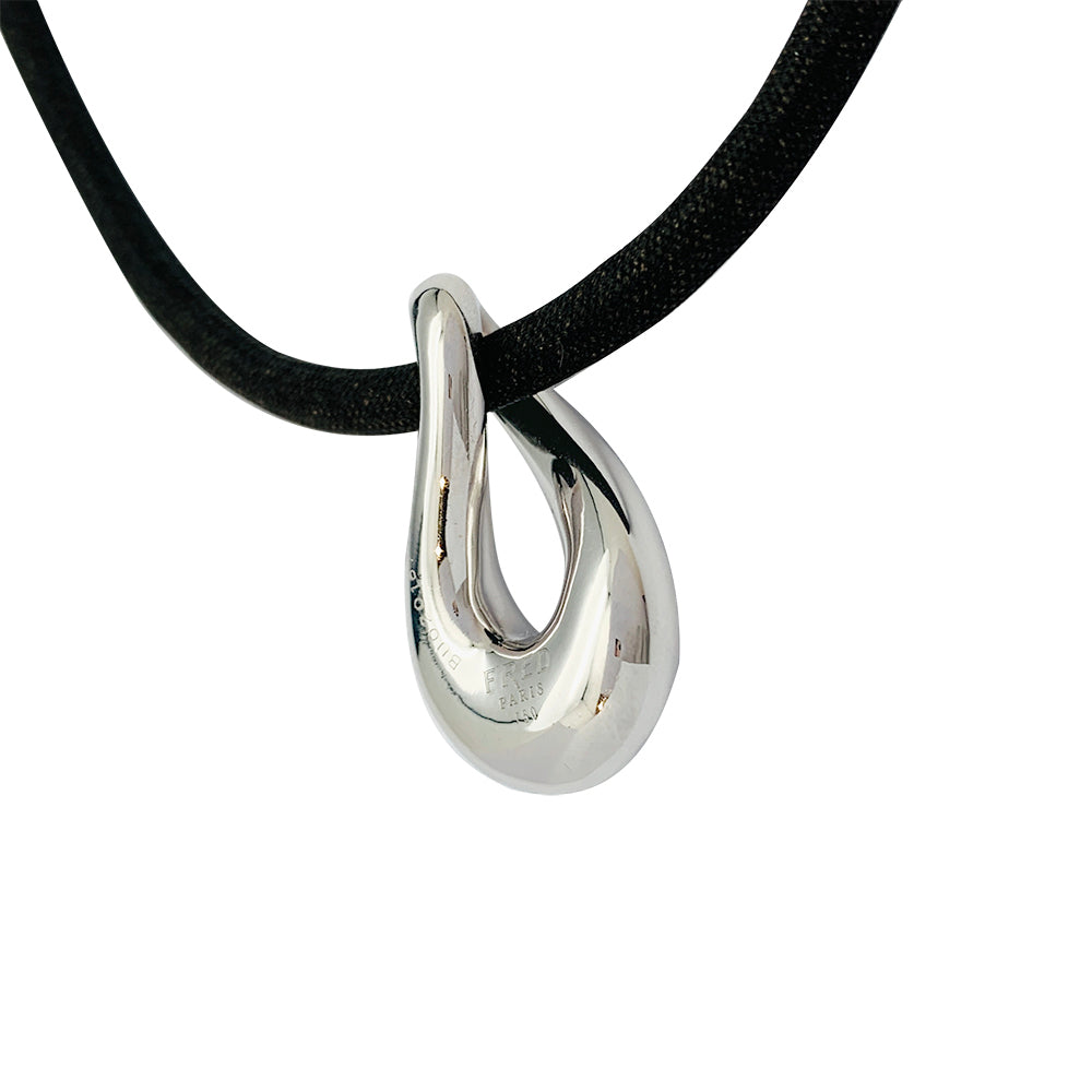 Fred necklace, "Mouvementé", white gold, cord.