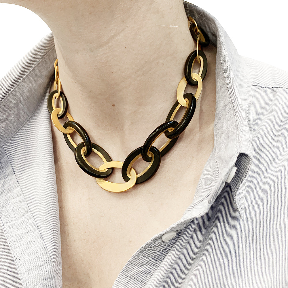 Pomellato "Victoria" necklace in pink gold and jet.
