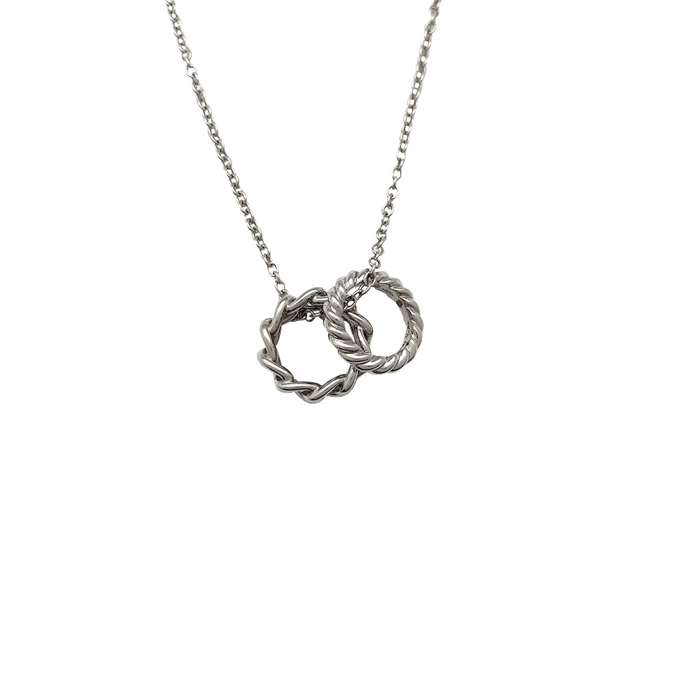 Collier Pomellato en or blanc.
