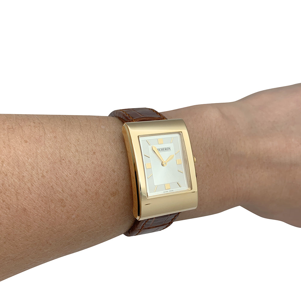 Boucheron watch, "Reflet-Icare", yellow gold, leather.