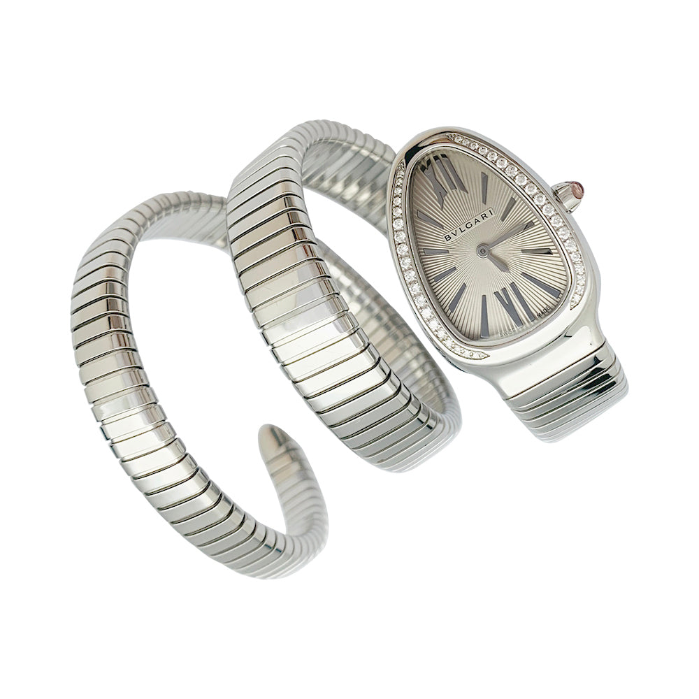 Montre Bulgari Serpenti en acier, diamants.