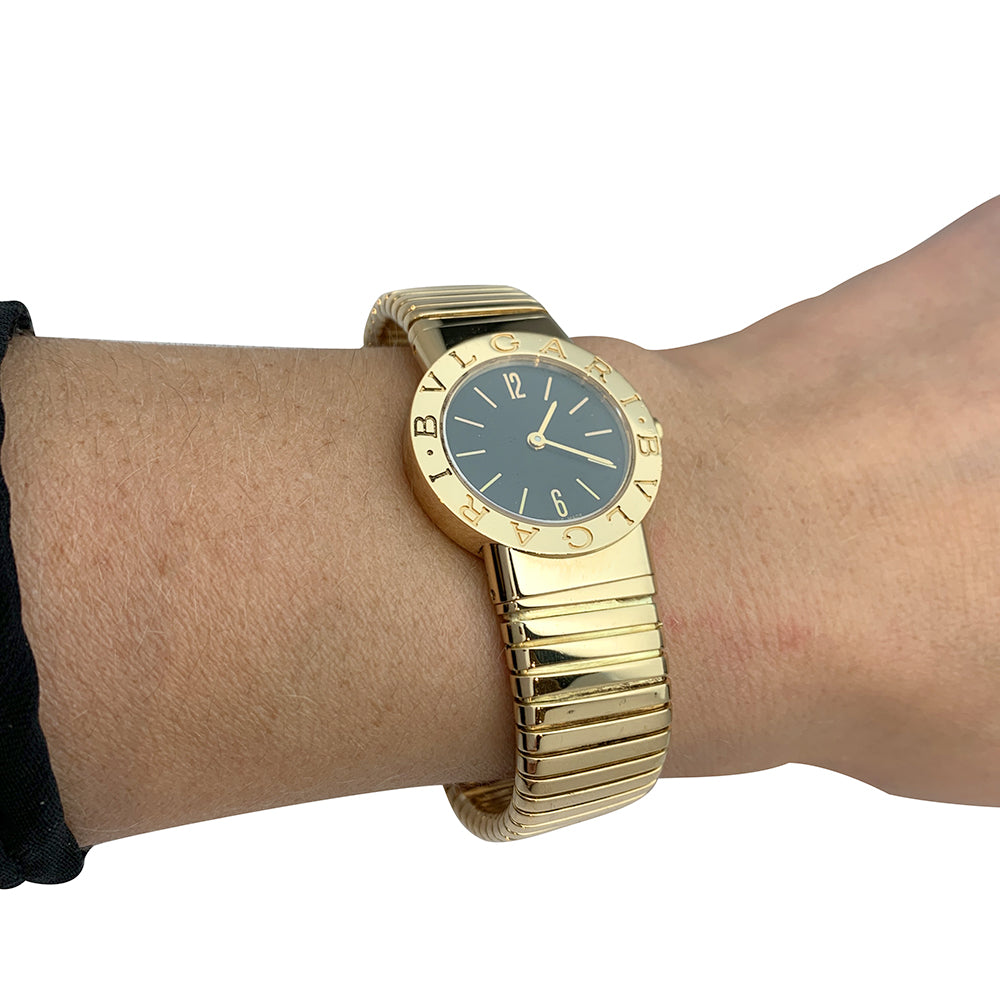 Bulgari watch in yellow gold model "BB 19" yellow gold bracelet.