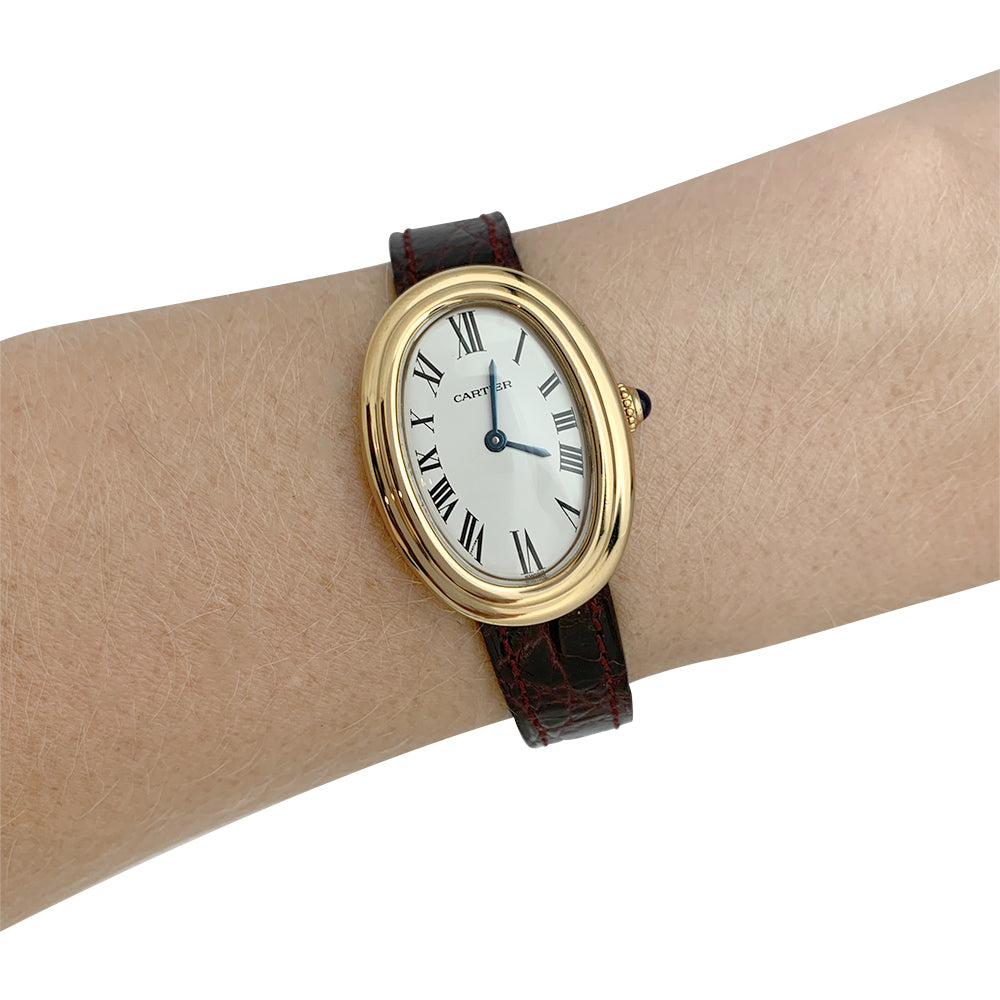 Cartier watch, "Baignoire", yellow gold on leather strap.