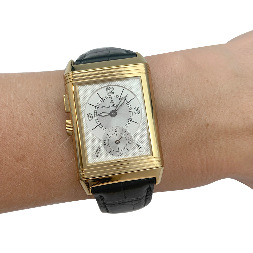 Montre Jaeger Lecoultre, "Reverso Duoface Night & Day", en or jaune.