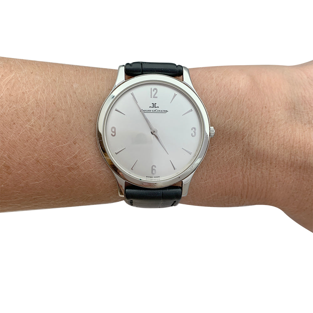Montre Jaeger Lecoultre, "Master", acier sur cuir.