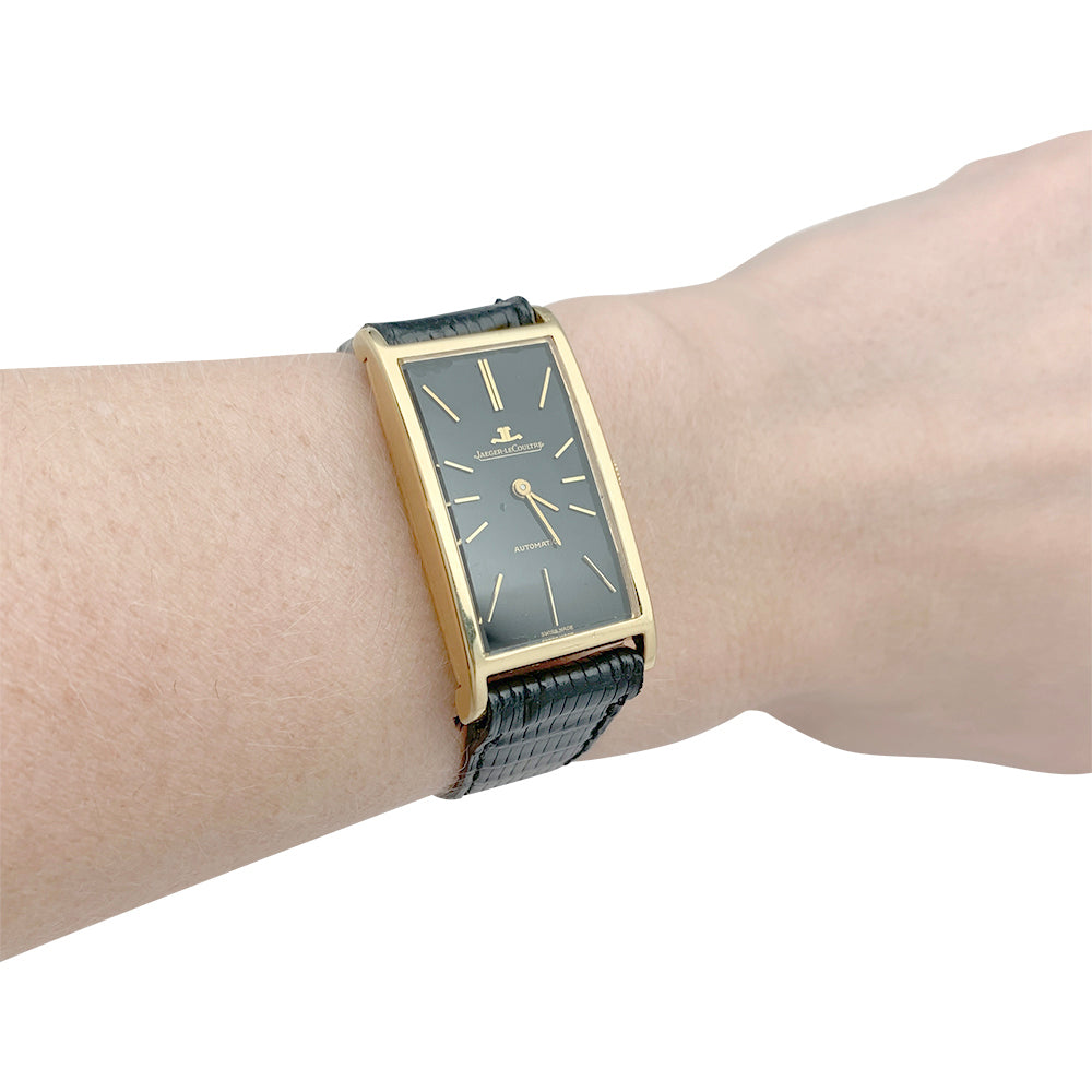 Montre Jaeger Lecoultre, or jaune, cuir.