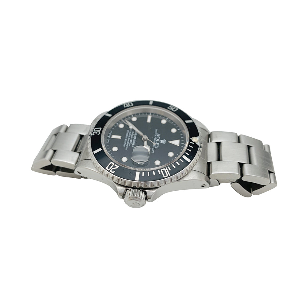 Montre Rolex "Submariner" en acier.