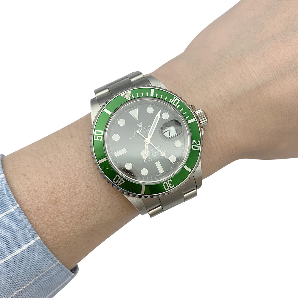 Montre Rolex "Submariner" en acier.