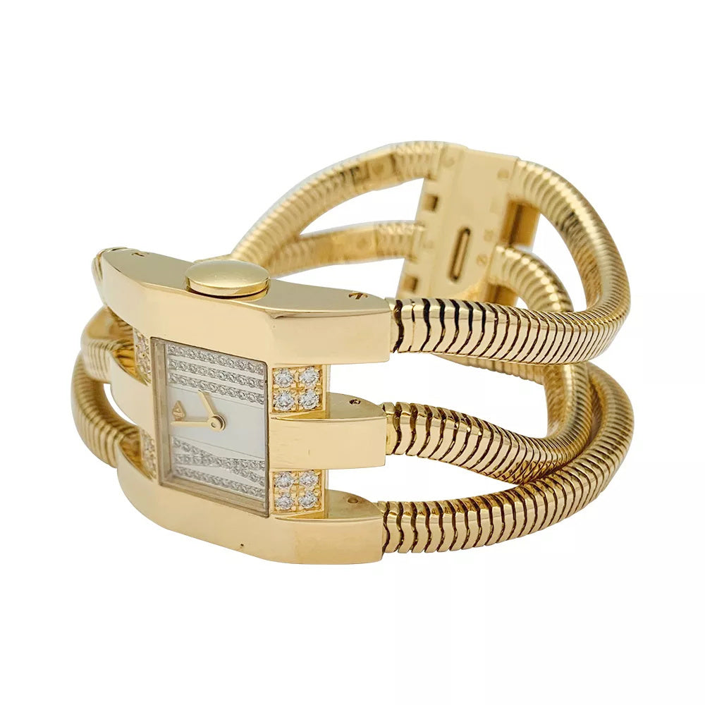 Van Cleef and Arpels watch in yellow gold and diamonds